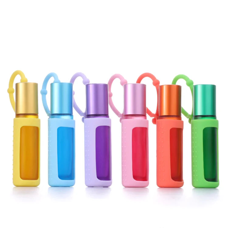 Hot Selling 6 Color Silicone Holder 10ml Empty Refilled Aluminum Screw Cover Essential Oil Roller Bottle