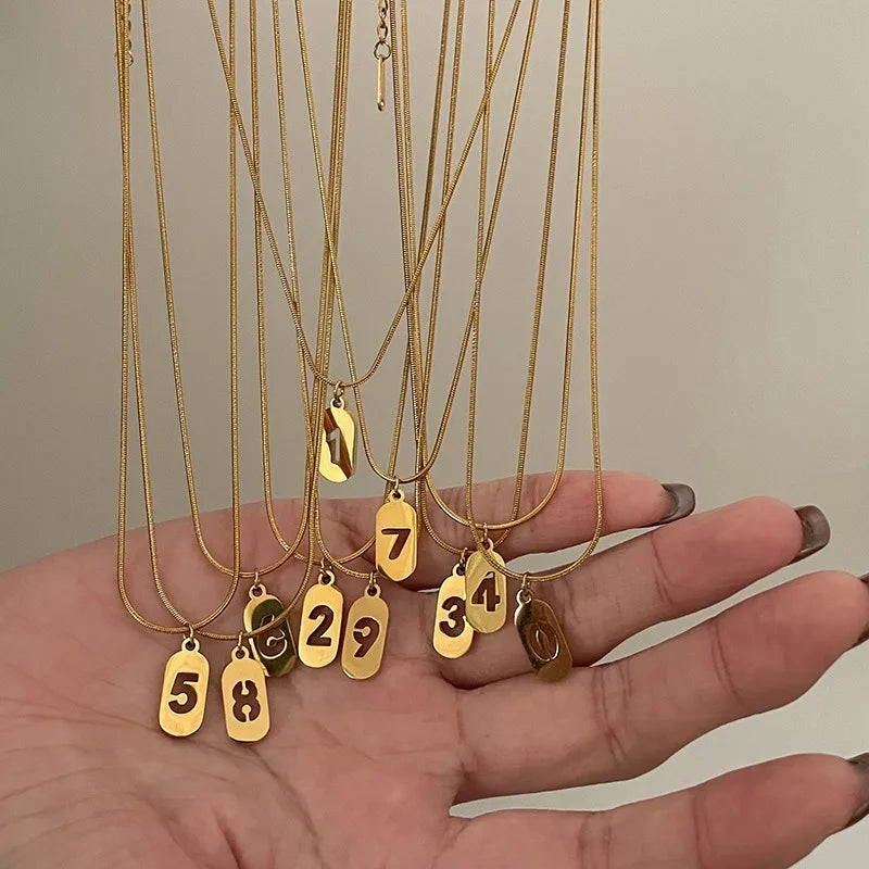 Trendy Minimalist Letter Pendant Necklace Women 18K Gold Plated Stainless Steel Link Chain Color-Retaining Birthday Gift