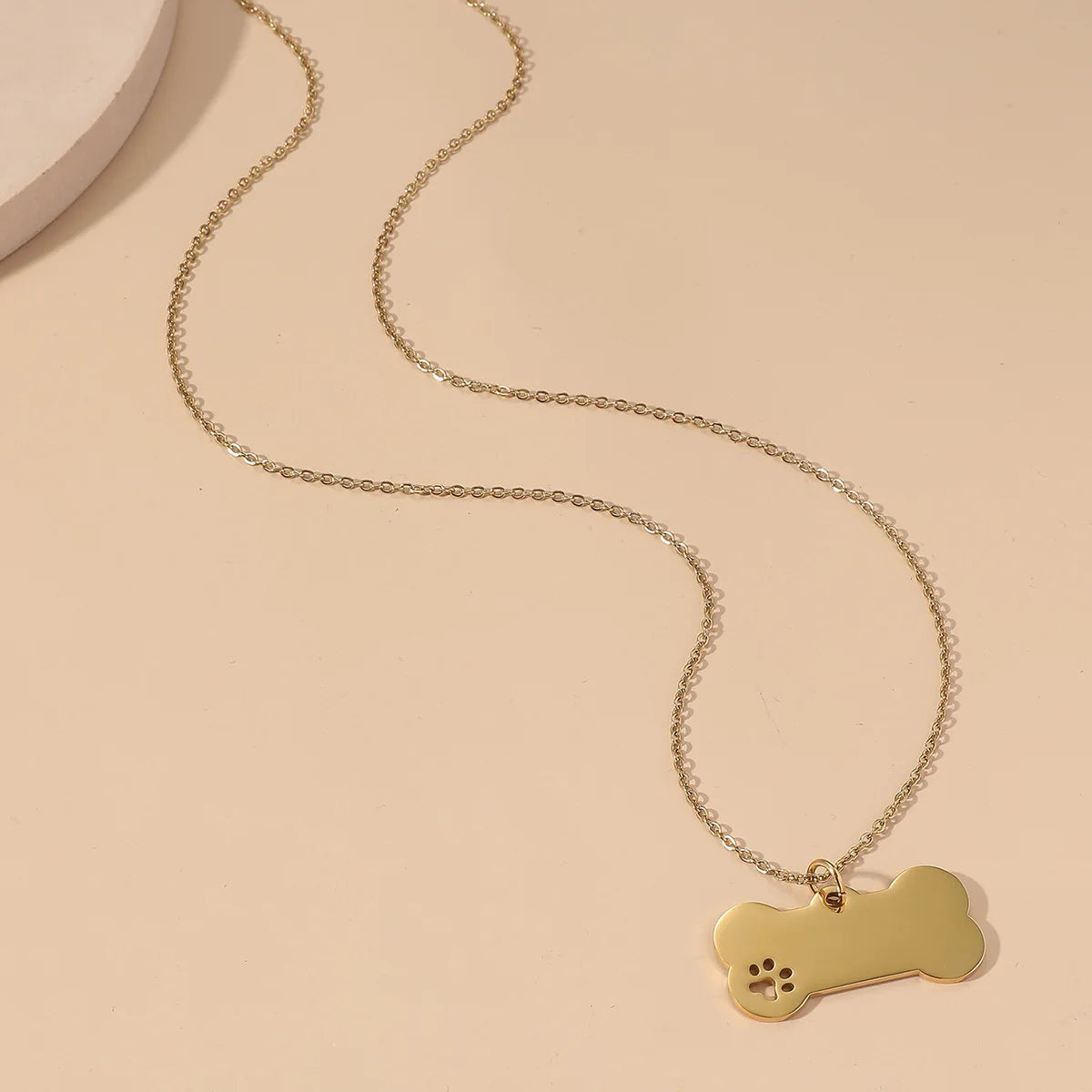 AA00212 Stainless Steel Dog Footprint Tags Necklace PET ID Tags Collar Bone Shape Cut Out Paw Necklaces