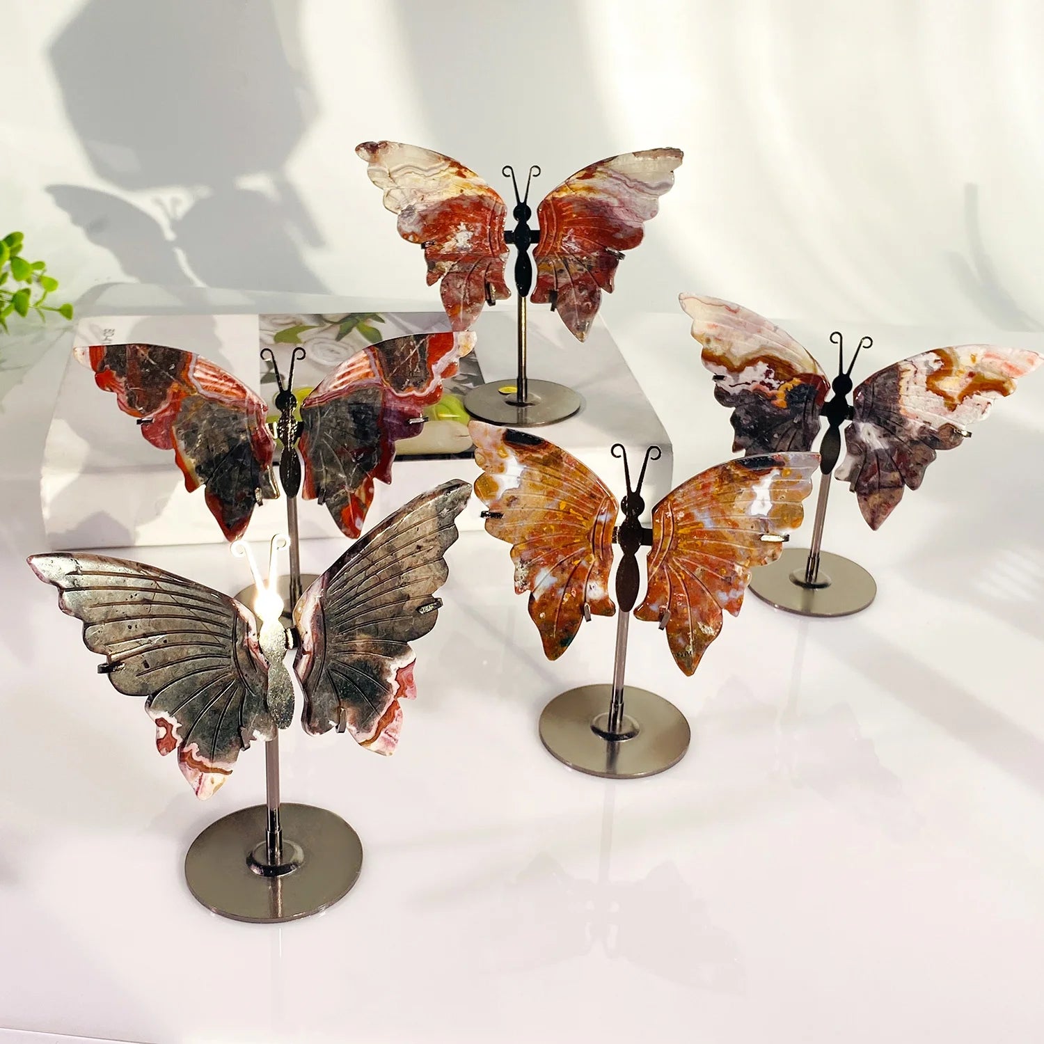 Wholesale Fengshui Decoration Natural Healing Crafts Mexican Agate Crystal Butterfly Wings With Stand for Home Ornament