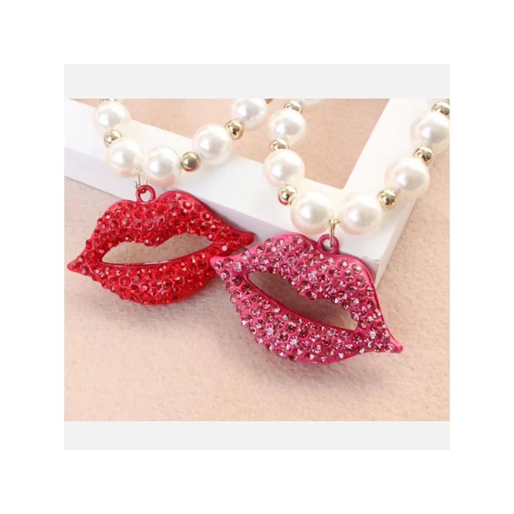 RisingMoon Collar Luxury Jewelry Accessories Wholesale Women Kids Gifts Kiss Bling Pearl Red Lip Crystal Pendant Necklace