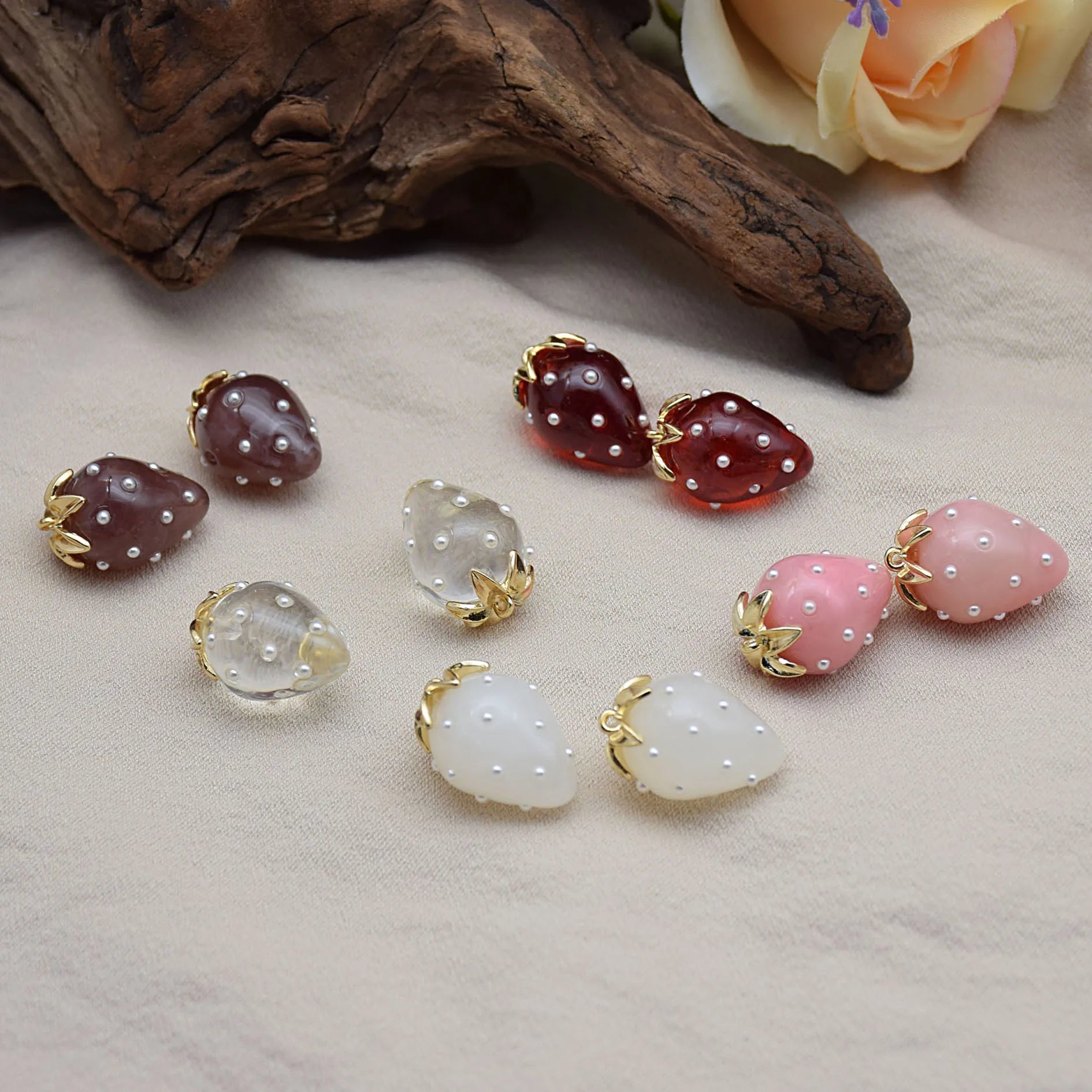 3D Fruit Charms Resin Strawberry Pendant for Earring Necklace Jewelry Making Findings