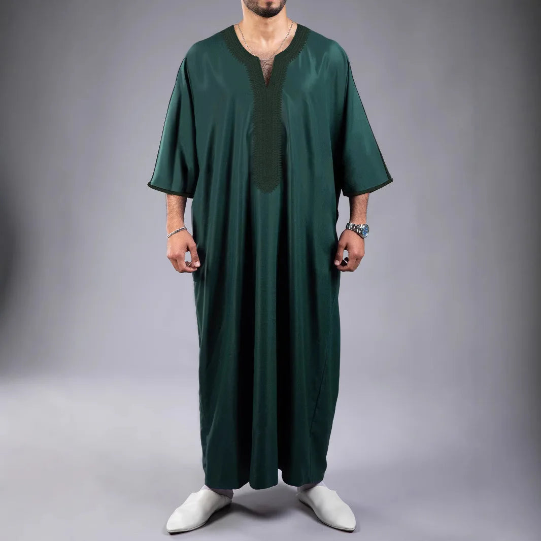 2025 New Elegant Short Sleeve Embroidered Moroccan Robe Men Solid Color True Size Polyester Fabric Summer Abaya for Adults