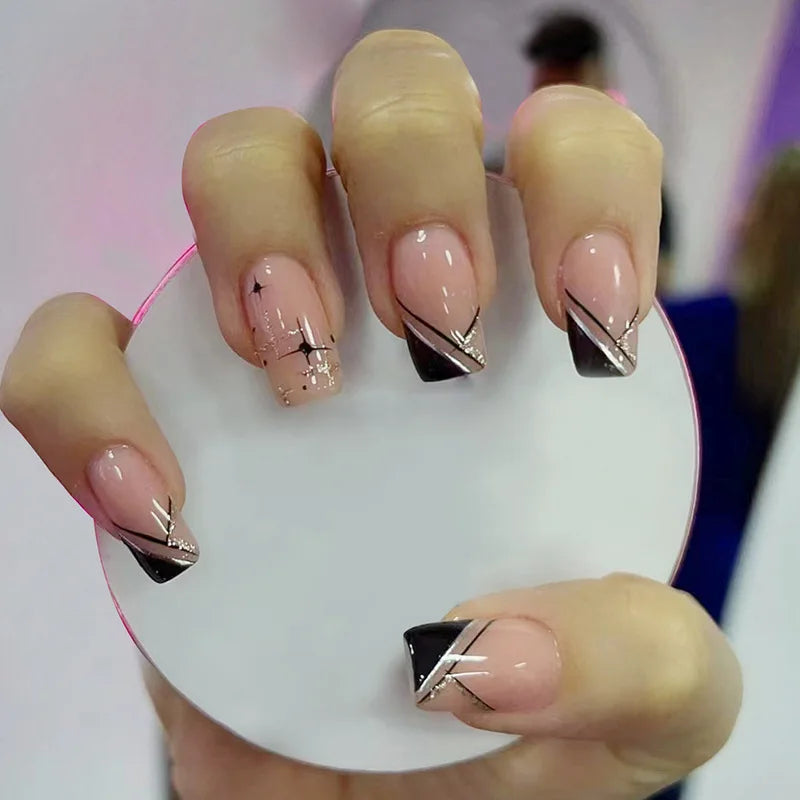 Luxury Press on Nail Magnetic Packaging Box on Nails Tips for Artificial Fingernails Press on Nails De Luxe