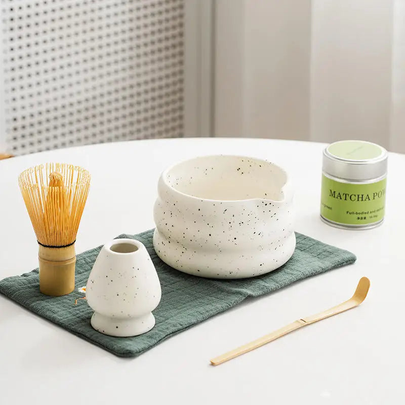 Custom Logo 6PC Gift Packaging Customized Elegant Japanese Matcha Tea Set Insert Bamboo Whisk Chasen Ceramic Bowl Matcha Kit Set
