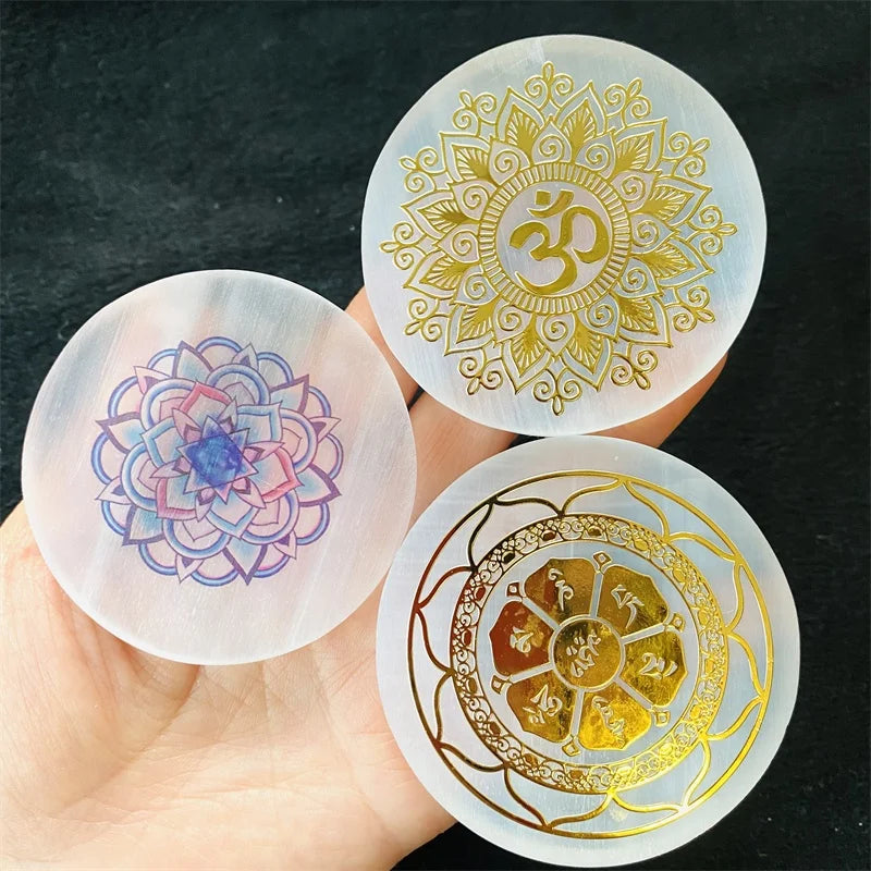 Hot Sale Round Selenite Charging Plate Gold Patterns Selenite Crystal Slice