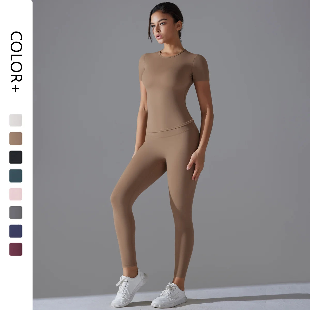 Custom Logo 2-Piece Workout Activewear Gym Fitness Sets for Women Solid Pattern Yoga Gear Breathable and Lightweight