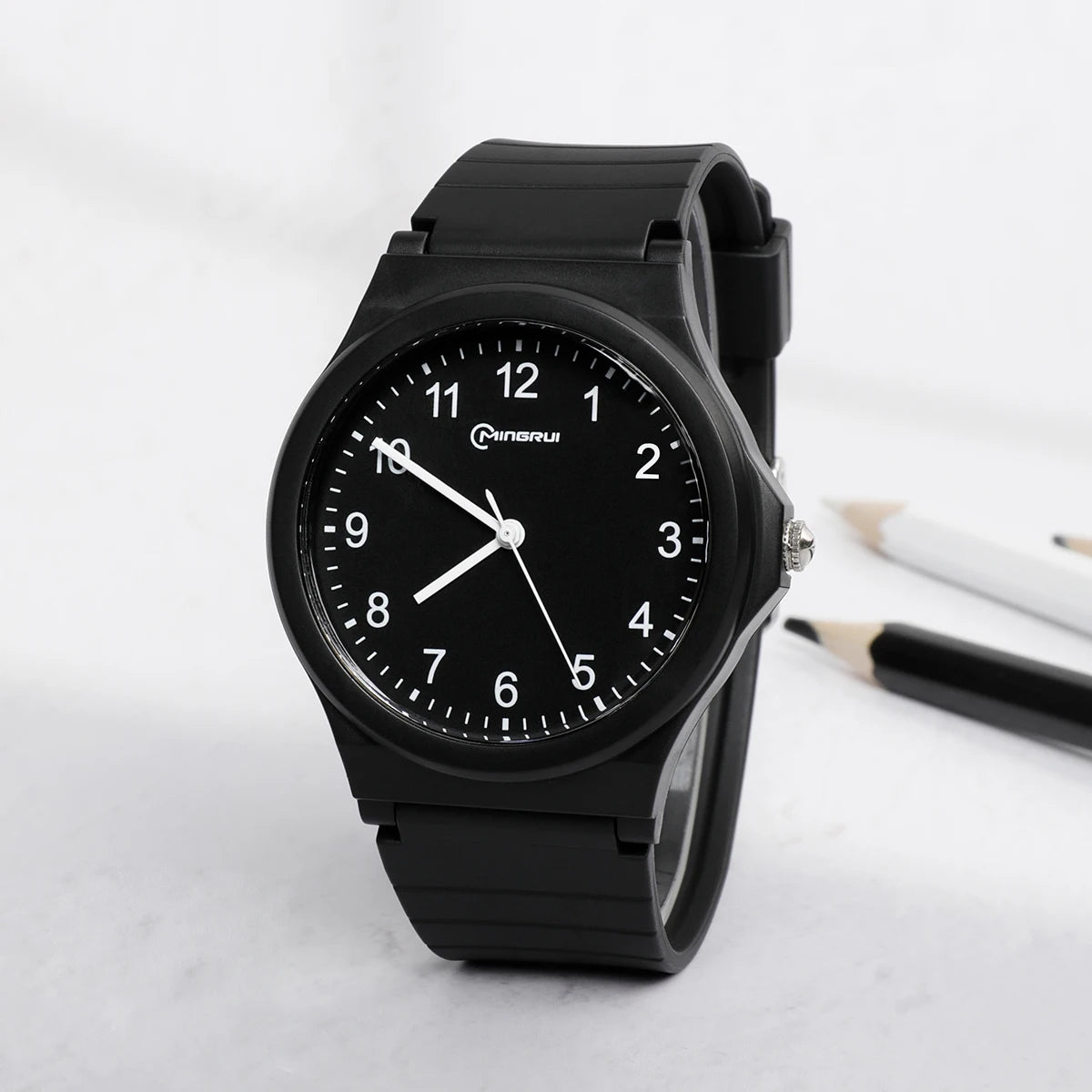 Mingrui 8855G Lady Quartz Wristwatch 30M Waterproof Simple Design OEM/ODM for Sport Fashion 20mm Band Width Pointer Dial Display