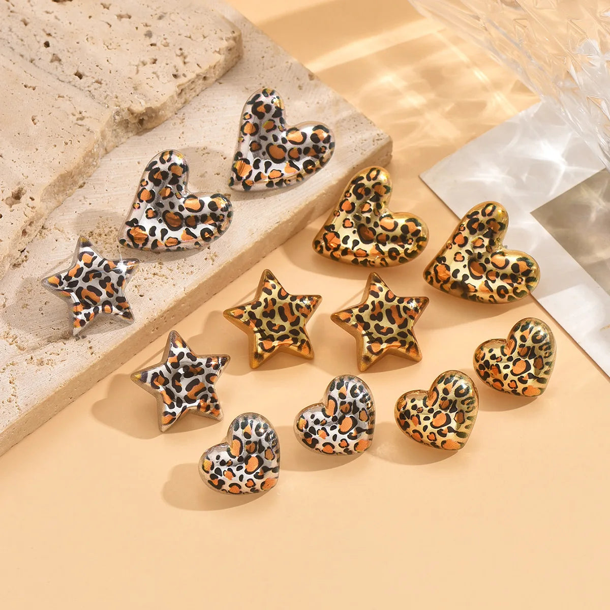 Wholesale Buik Korean New Acrylic Resin Plastic Leopard Earrings Resin Steel Colorored Strange Heart Star Stud Earring Jewelry