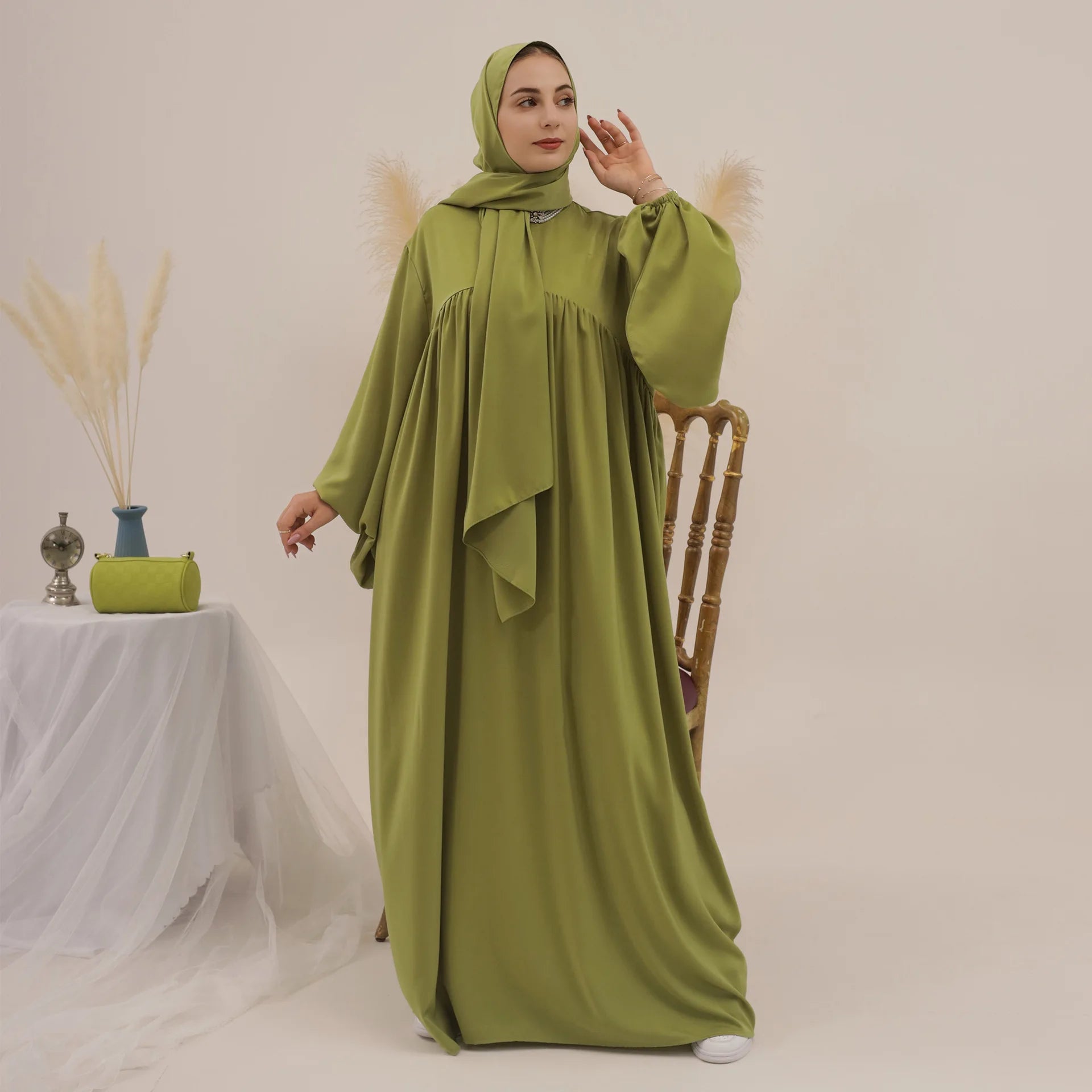 Custom Women Summer Abaya Muslim Dress Shiny Crew Neck Ramadan Prayer Dress With Hijab