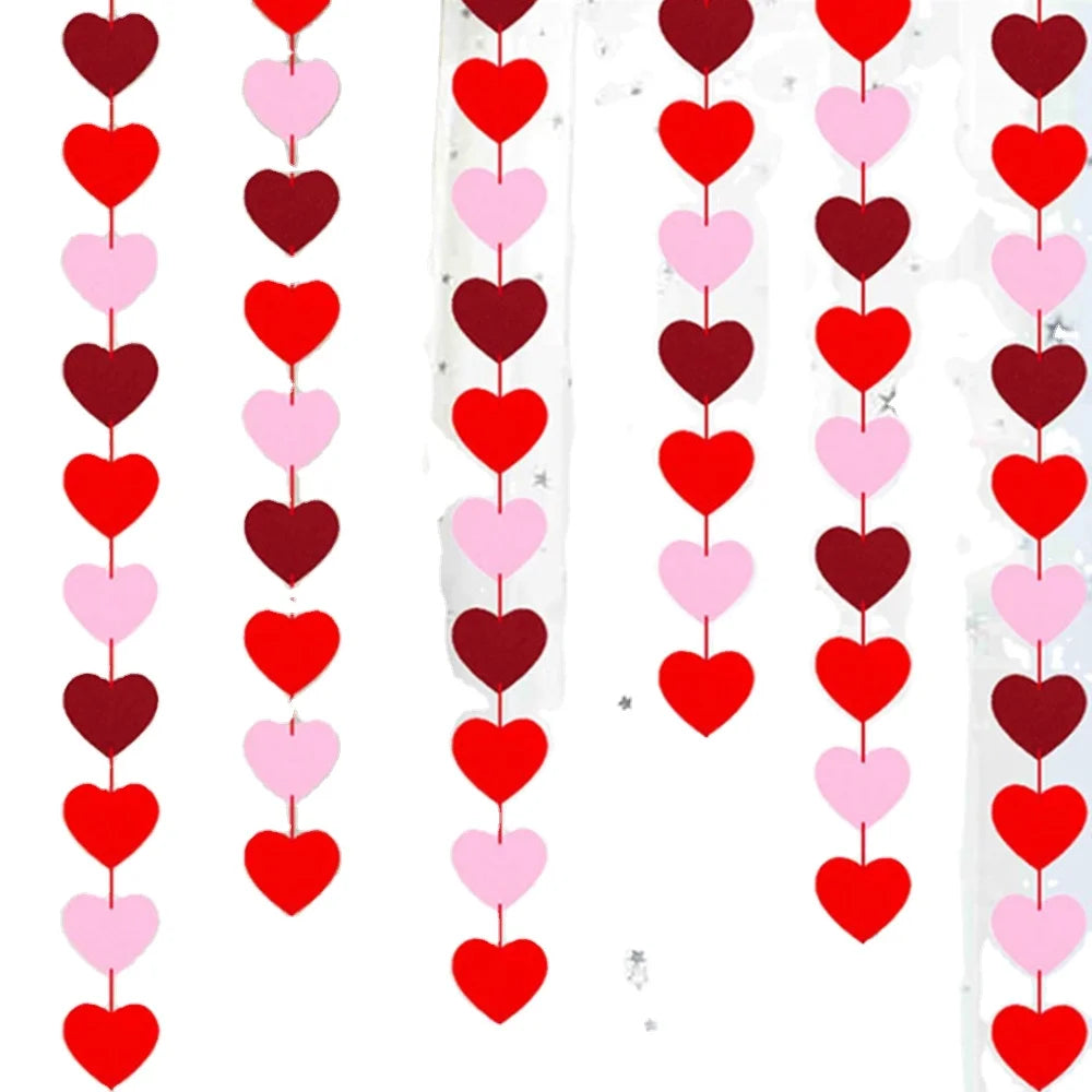 2022 New Goods Felt Paper Vertical Heart Pull Flags Banner Bunting Flags for Festival Party Decoration