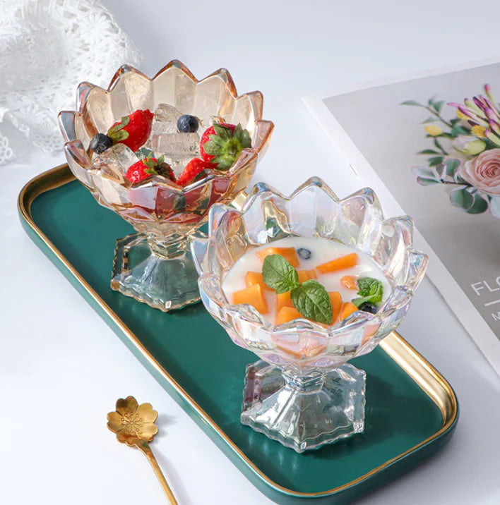 Fast Delivery Lotus Flower Modelling Amber Gray Clear Glass Dessert Cups-Eco-Friendly CE Certified Contemporary Design for Cold