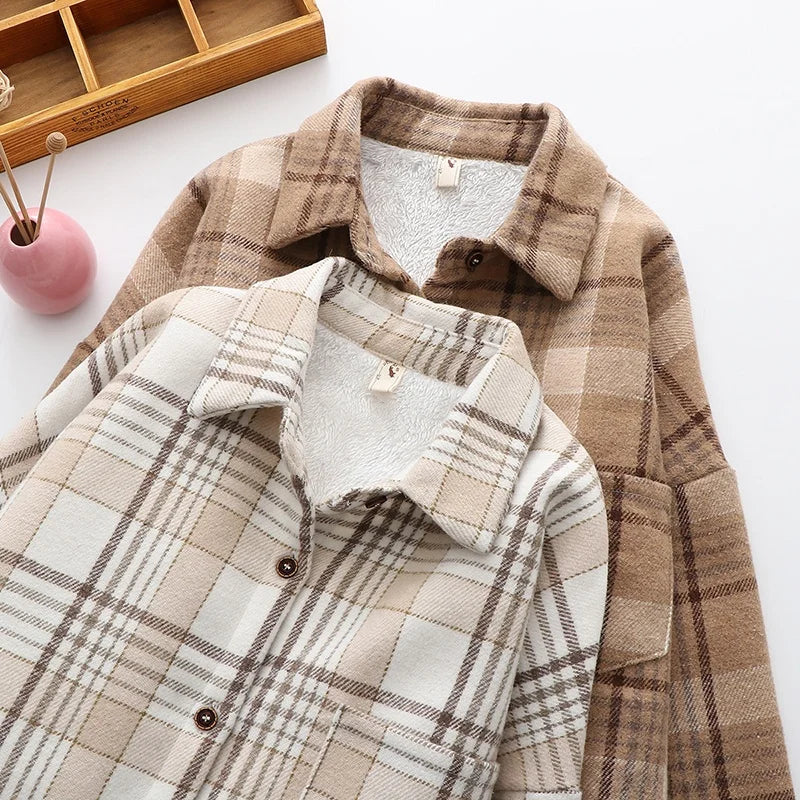 Thick Velvet Plaid Shirts Women Winter Warm Blouses and Tops New Casual Woolen Shirt Jacket Female Clothes Coat Outwear C17001X