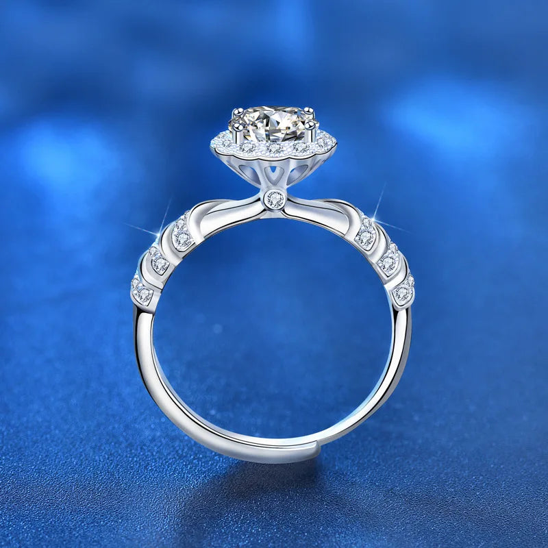 Delicate 1 Carrat Moissanite Diamond Gemstone 925 Sterling Silver Women Engagement Adjustable Rings