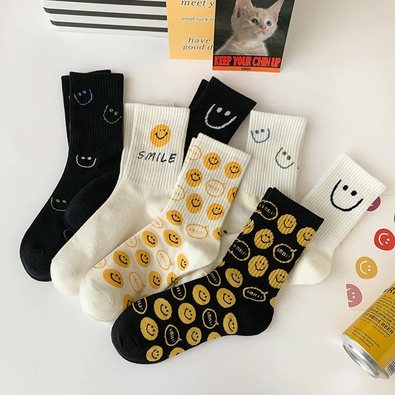Cartoon Socks Women Jacquard Crew Socks Smiling Face Floral Socks