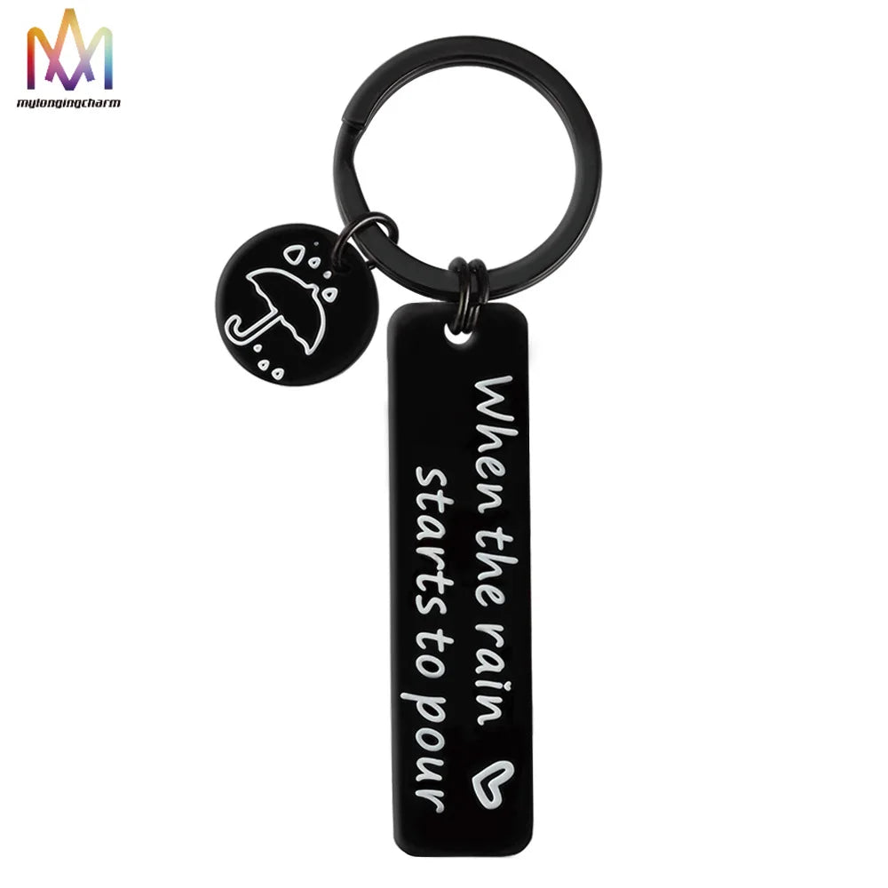 China Manufacturers Novelties Custom Engraved Keychain Metal Mini Backpack Keychain