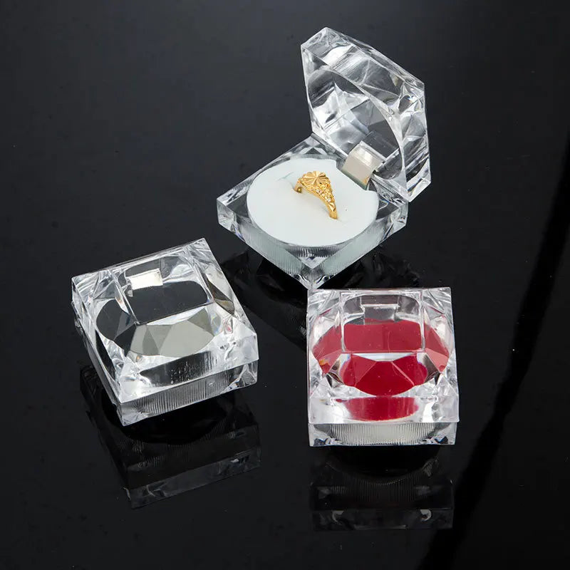 High Quality ESSPOC Trendy Ring Box Acrylic Square Transparent China Wholesale 4.5*4.5*4.5cm