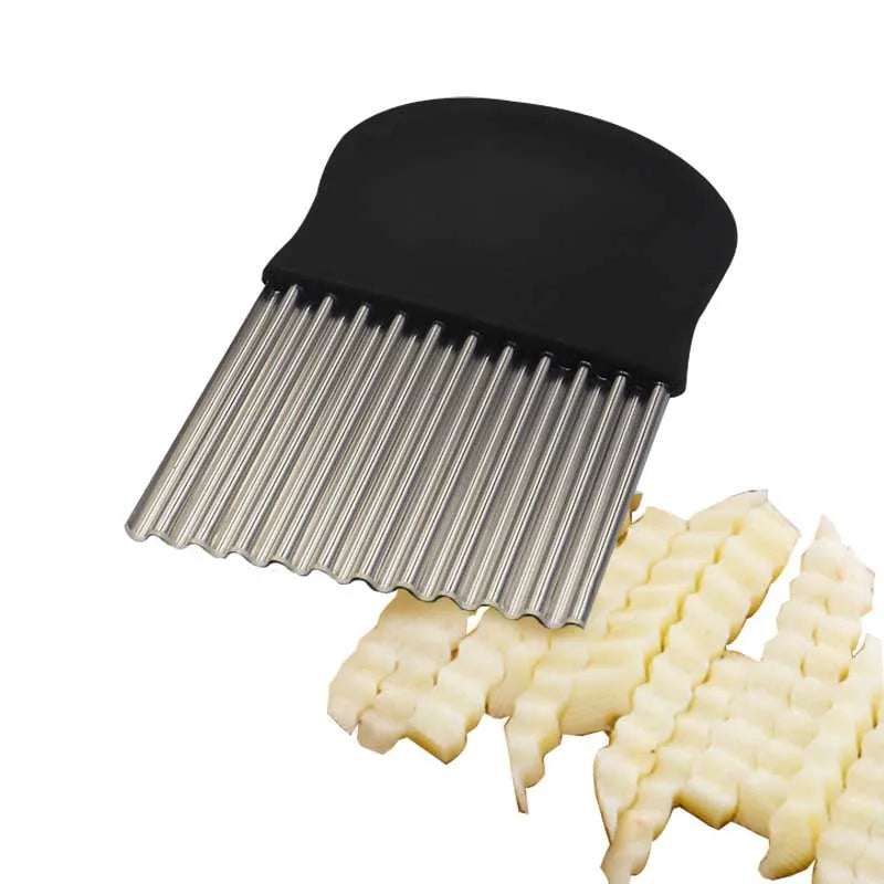 Durable Stainless Steel Wave Shaped Kitchen Cooking Tools Potato Cutter With Plastic Hand