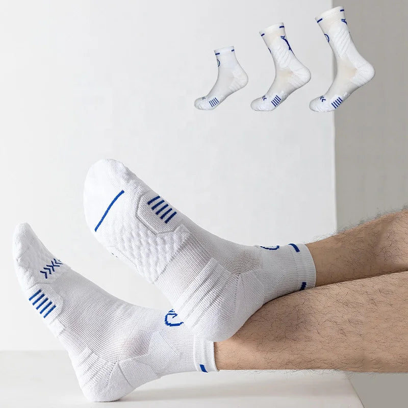 Wholesale Professional Padded Cushion Sports Socks Men Run Basketball Ankle Crew Socks