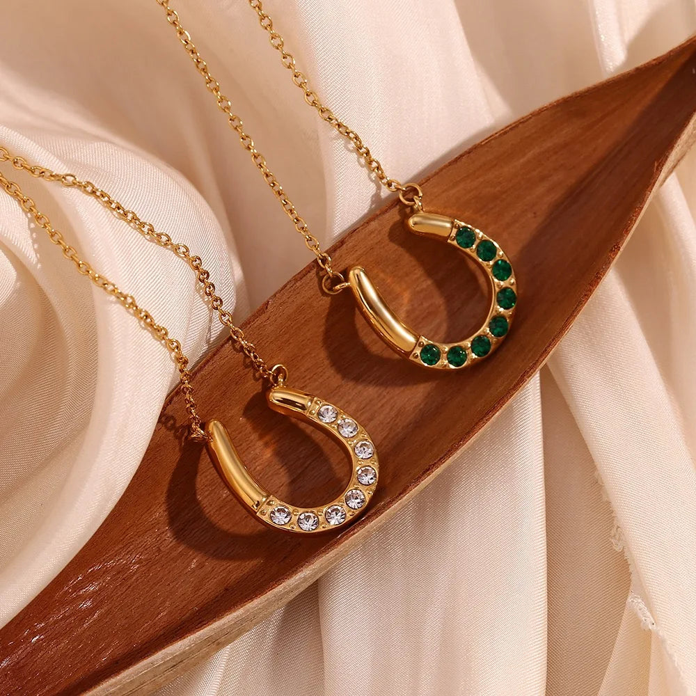 Minimalist Stainless Steel 18K Gold PVD Plated U Shape Zircon Pendant Hammered Horseshoe Necklace Fashion Jewelry Necklace
