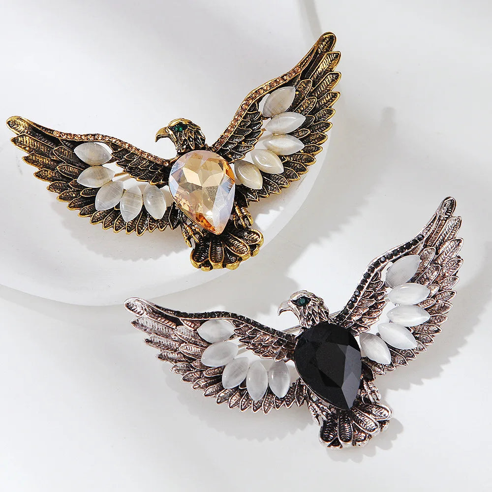New Vintage Eagle Animal Brooches Metal Birds Badge Collar Pins Suit Shirt Lapel Pin Jewelry for Women Men Accessories Gifts