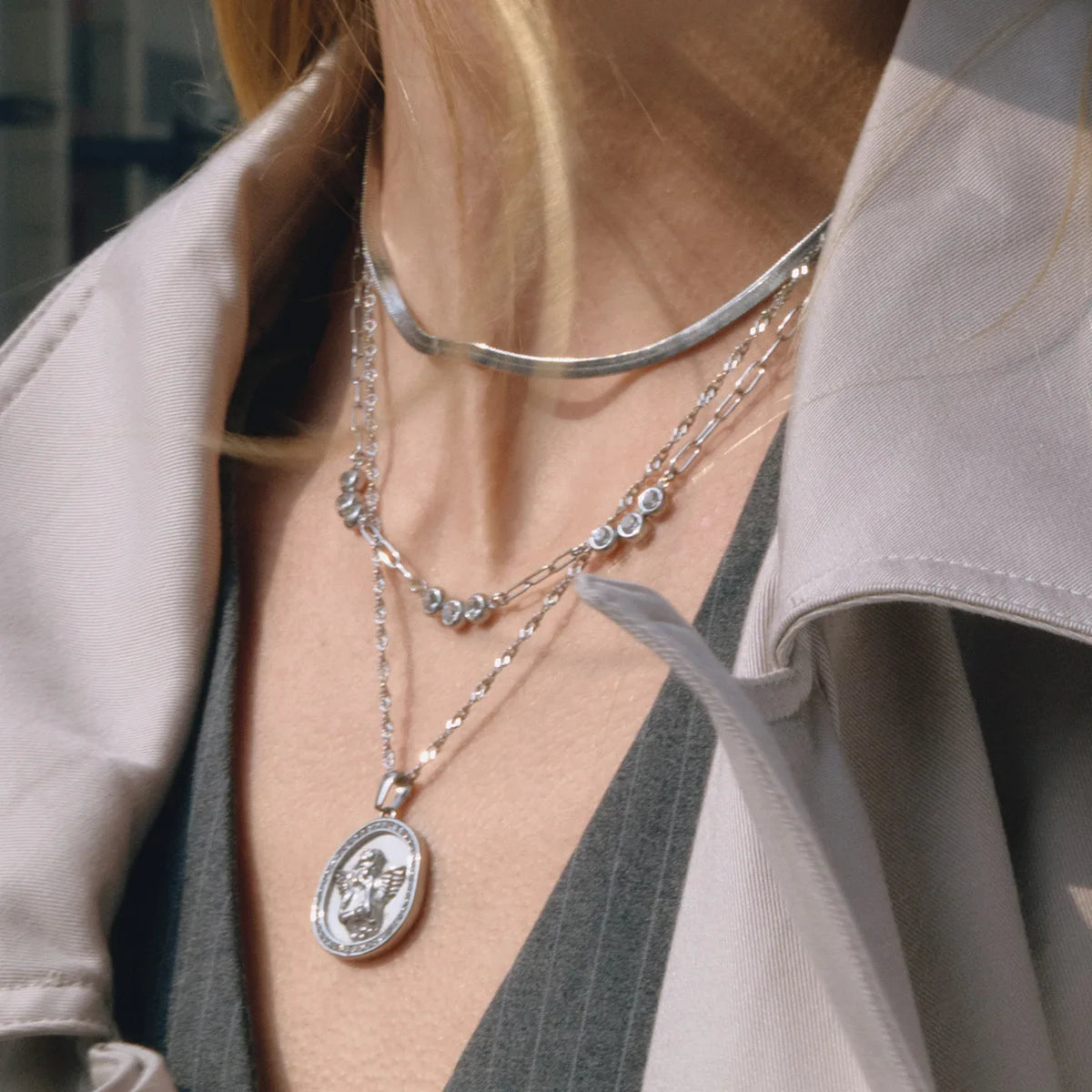 New Delicate Cubic Zirconia Necklace Stainless Steel Collarbone Chain Jewelry Wholesale Customization Choker Necklace Bestseller