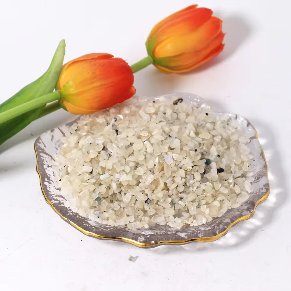 Crystal Chips Natural Moonstone Chips Crystal Healing Tumbled Stones Moonstone Gravels Chips for Home Decoration