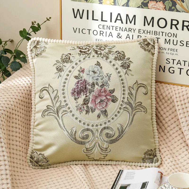 Wholesale Retro European Style Jacquard Flower Leaf Embroidery Cushion Cover Square Shape with Folded Pattern for Home Hotel Use