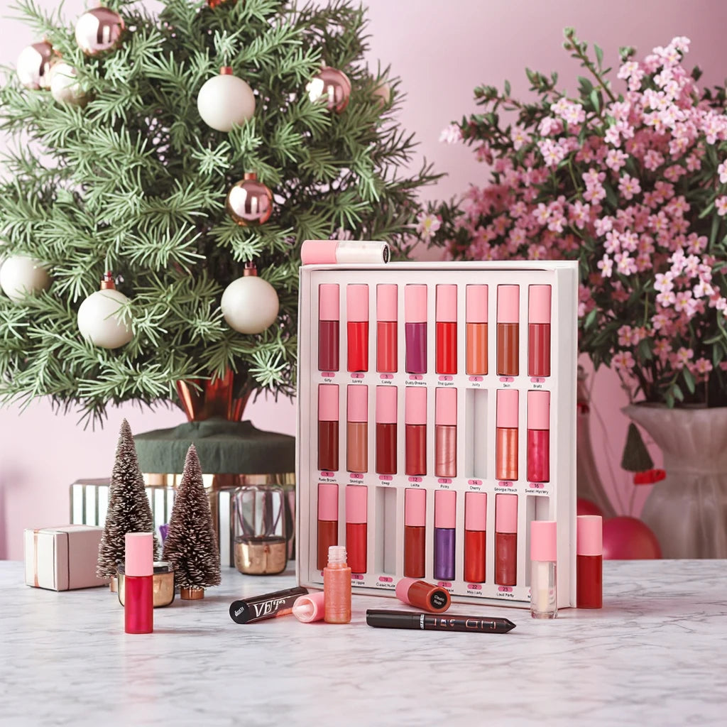 Hot Selling Mini Lip Gloss Set Nude Glossy Lipstick with Moisturizing Feature Makeup Gift Sets