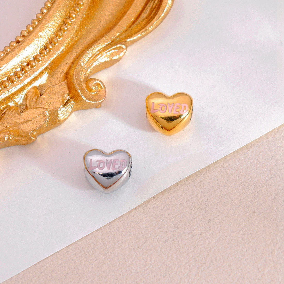 In Stock 3D Heart Letter Enamel Bracelet DIY Family Jewelry Charm Stainless Steel Fashion Jewelry 316L Accessories Beads Charms