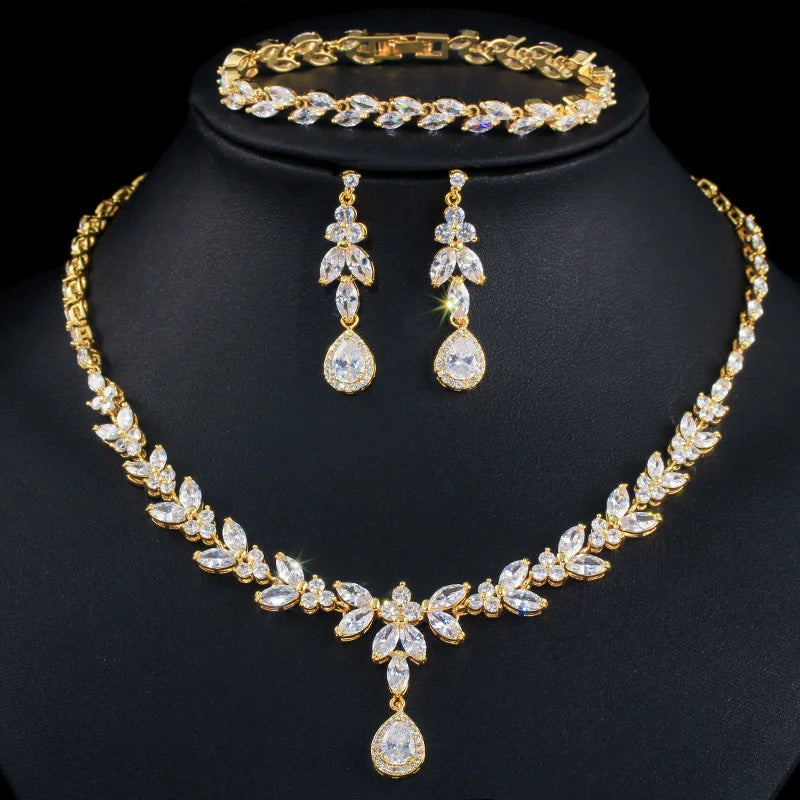 Latest Dubai 18k Gold Plated Brilliant Cubic Zircon Leaf Necklace Earring Bracelet Wedding Bridal Jewelry Sets Dress Accessories