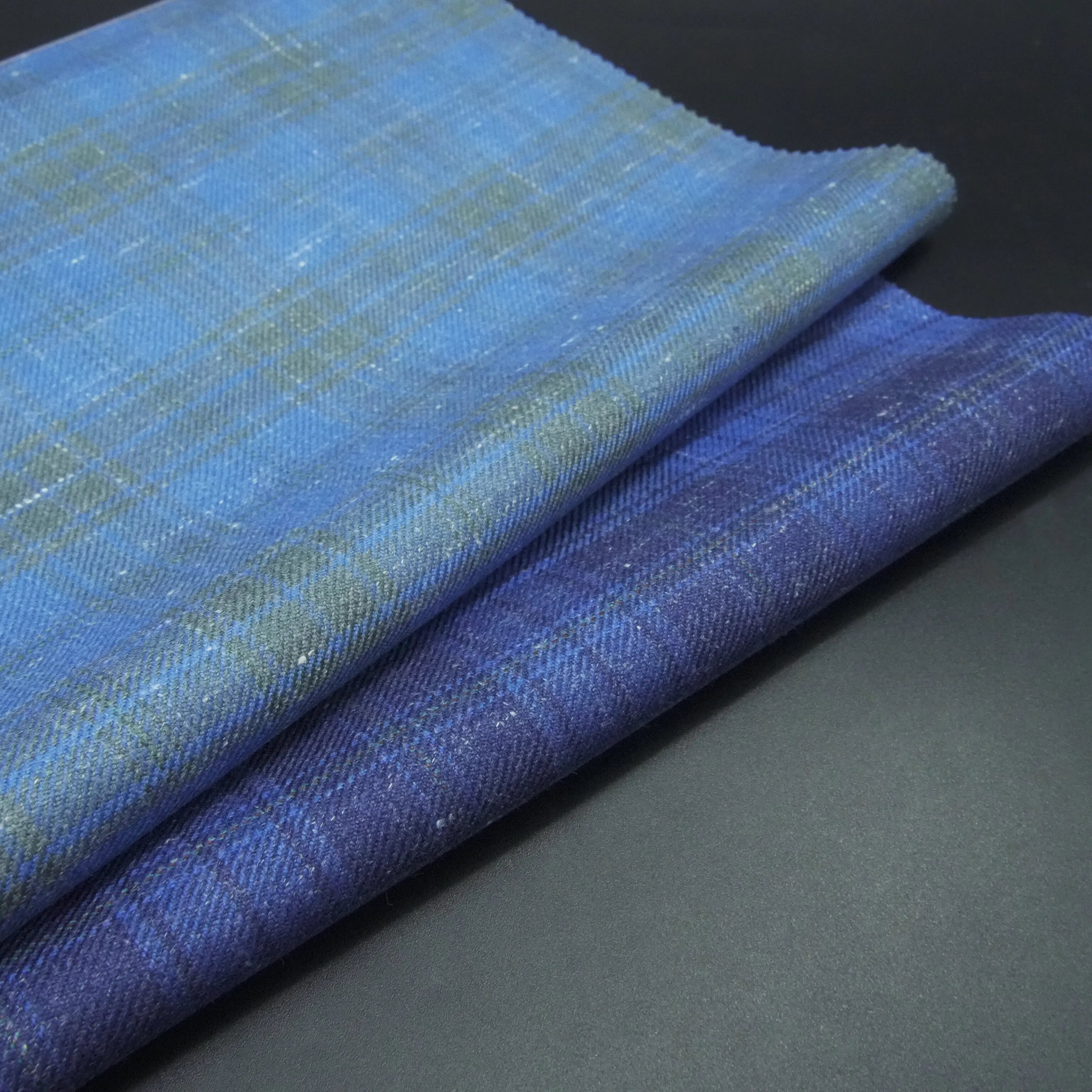 Wholesale STOCK Linen/Wool Plaid Style Worsted Merino Wool Italian Suiting Fabric for Men Suits