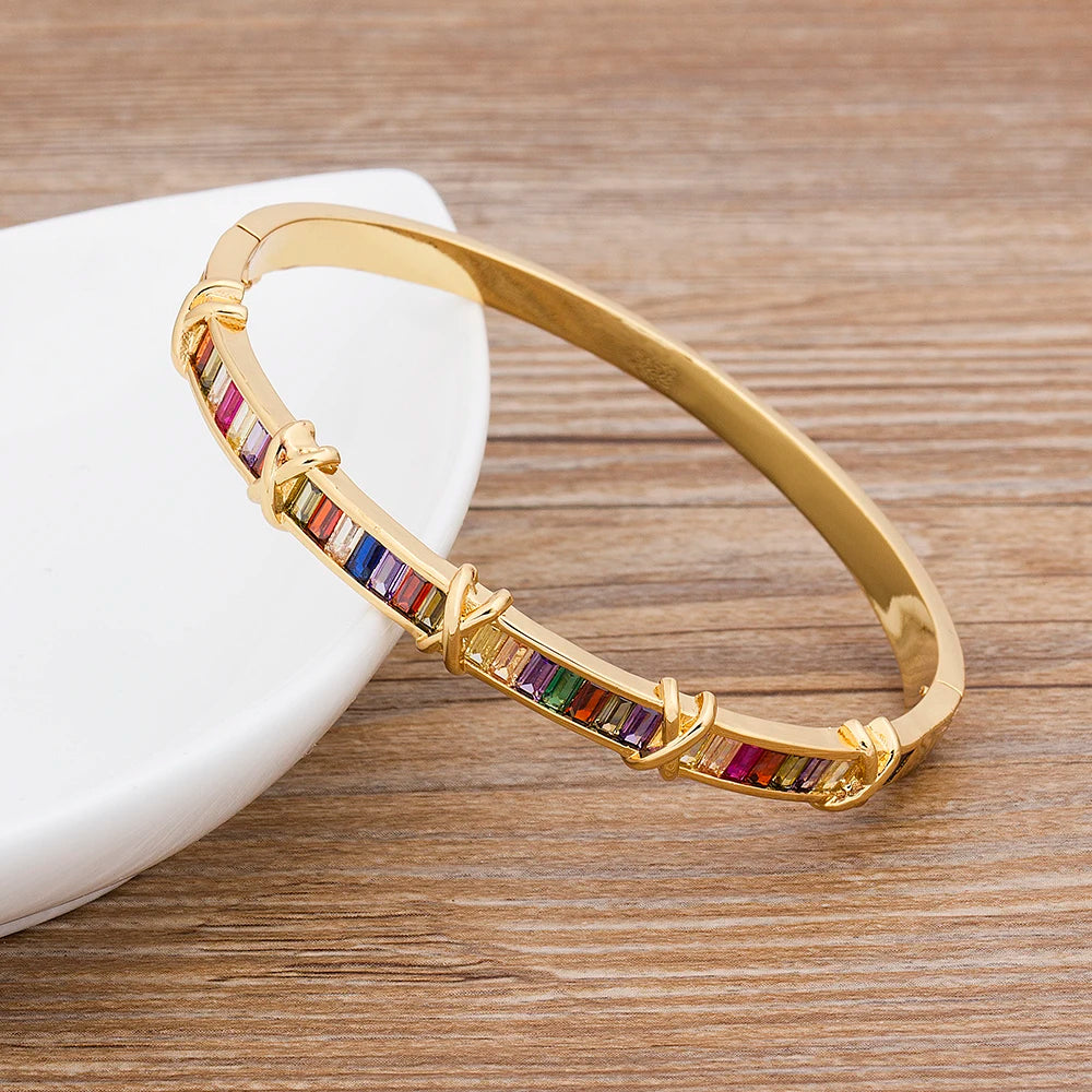 QIKU Fashion Colorful Rhinestone Bracelet Copper Cubic Zircon Inlay Crystal Bangle Female Luxury Jewelry Accessories Charm Gift
