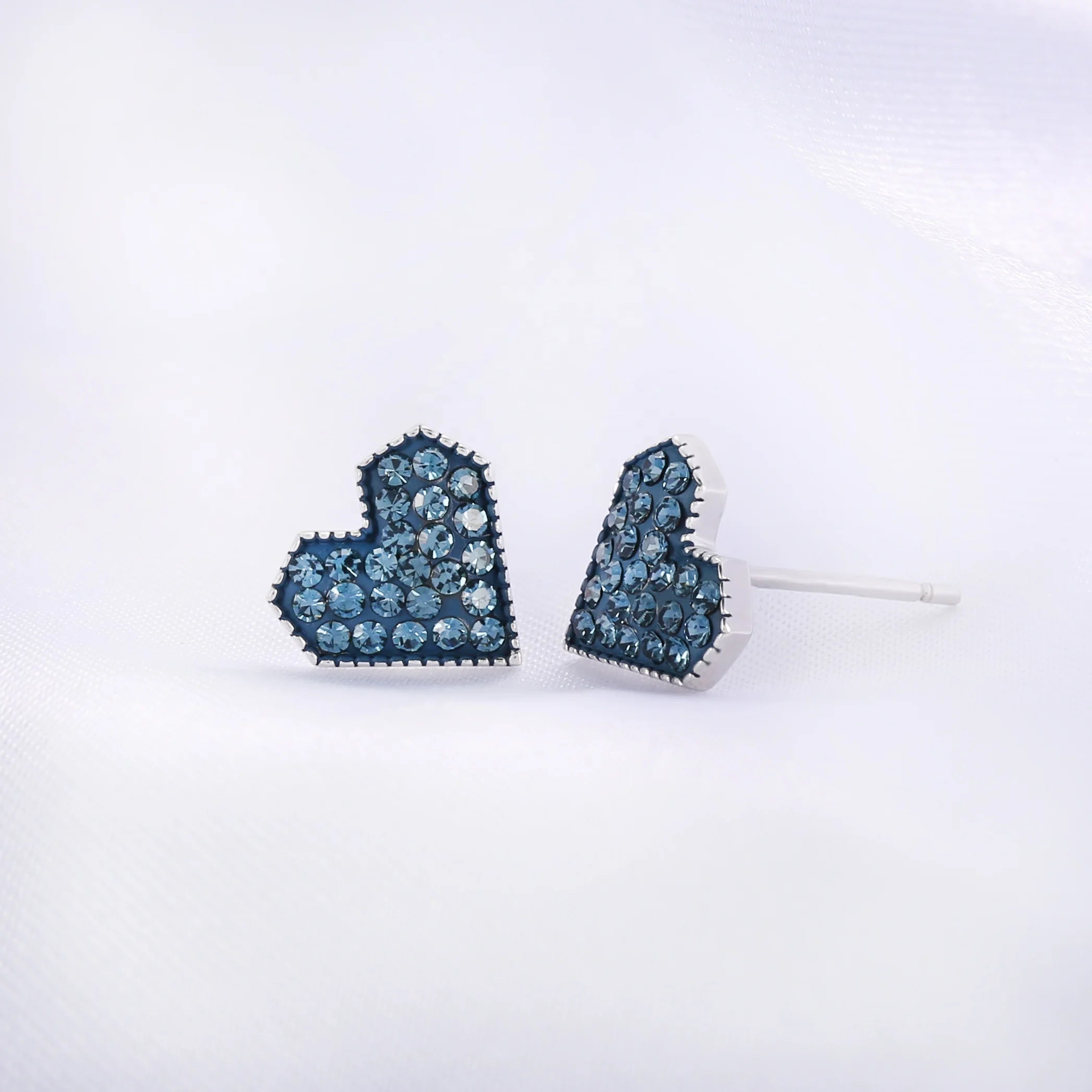 925 Sterling Silver Classic Style Heart Diamond Raw Stone Zircon Stud Earrings for Women Gold Plated Ladies' Fashion Jewelry