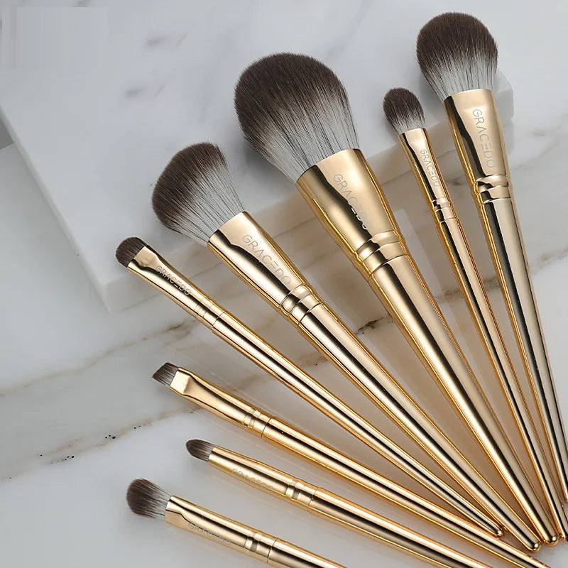 High Quality Professional 8-Piece Gold Makeup Brush Set with Cosmetics Bag Nylon Hair Face Powder Brush and Plastic Handle