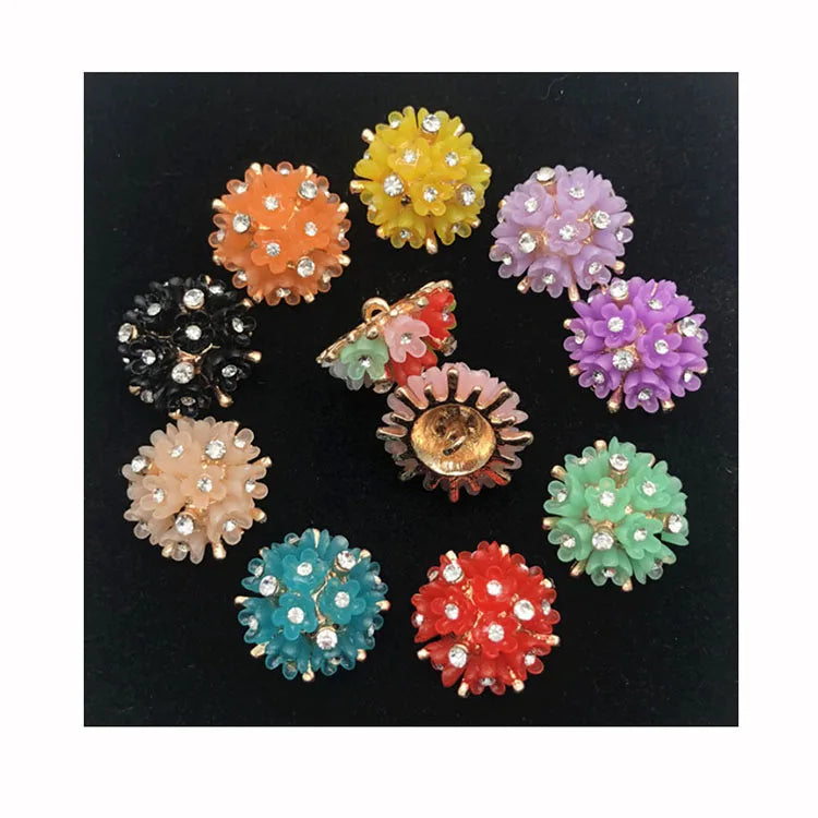Wholesale Price Ready to Ship Rose Flower Alloy Diamonds Rhinestones Combination Garment Buttons Sweater Coat Decorative Button