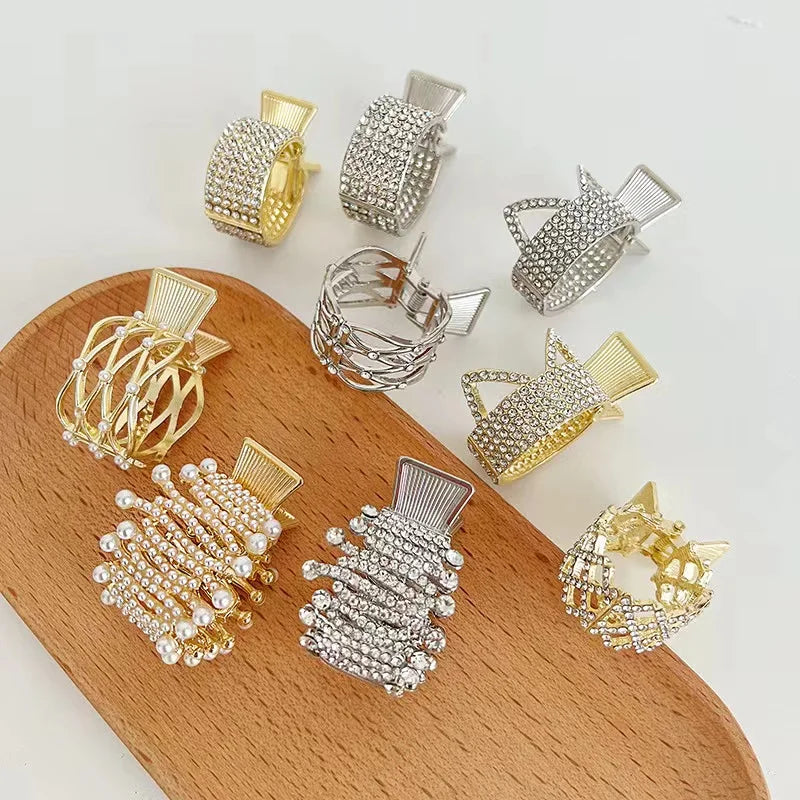 New Arrival Little Cat Fish Shaped Crystal Pearl Alloy Bride Hair Clips Fashion Pop Girls Hair Claws for Women Hair Accessories