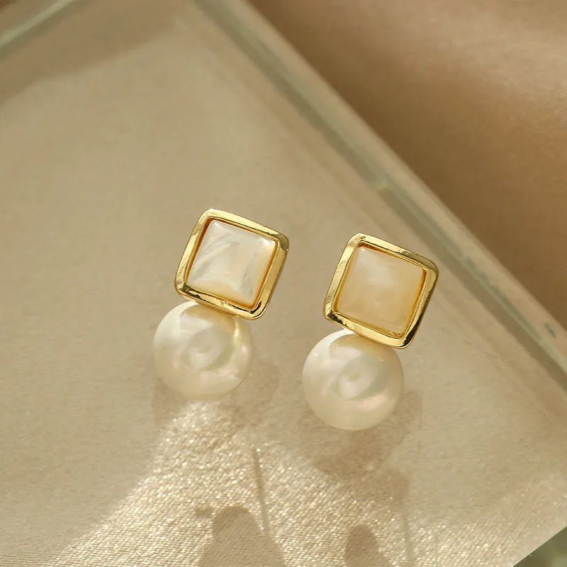 Jewelry Silver Needle Oval Opal Pearl Earrings for Women Wholesale Stud Earring Assorted Earrings Lot