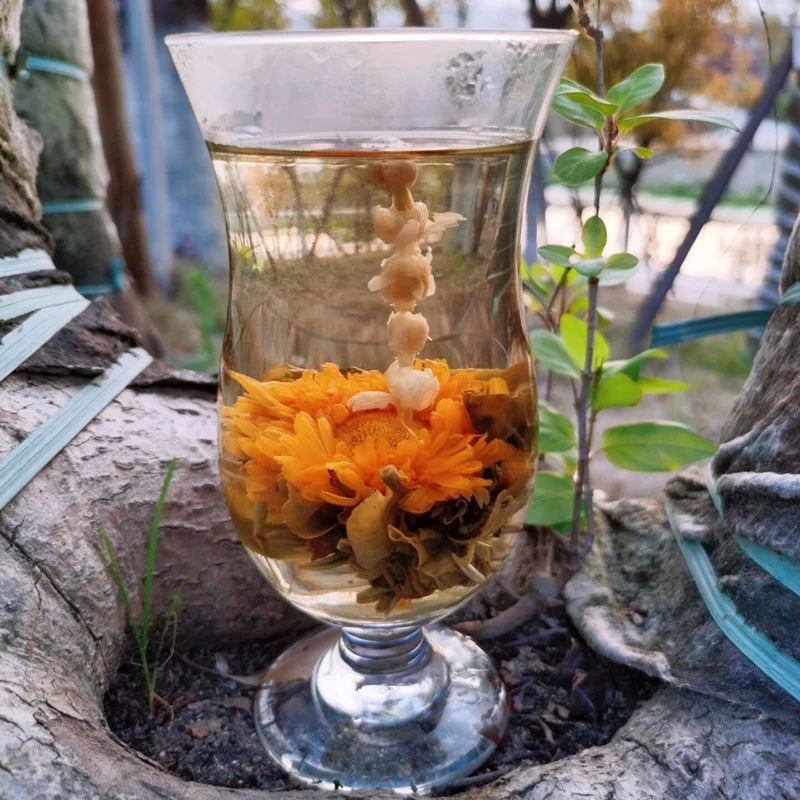 B4 Handmade Blooming Tea Customized Jasmine Lily Chrysanthemum Globe Amaranth Flower Green Tea Based Blooming Ball Tea