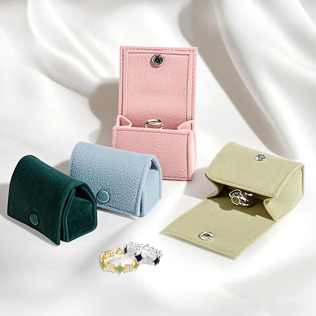 Customized Mini Velvet Travel Jewelry Box New Style Portable Organizer with Pouch Display for Small Jewelry Storage