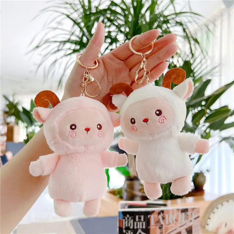 Cute Little Sheep Plush Keychains Toys Kawaii Bag Charm Pendant Sheep Goat Doll Plushie Keychain Small Goat Stuffed Animal Toys