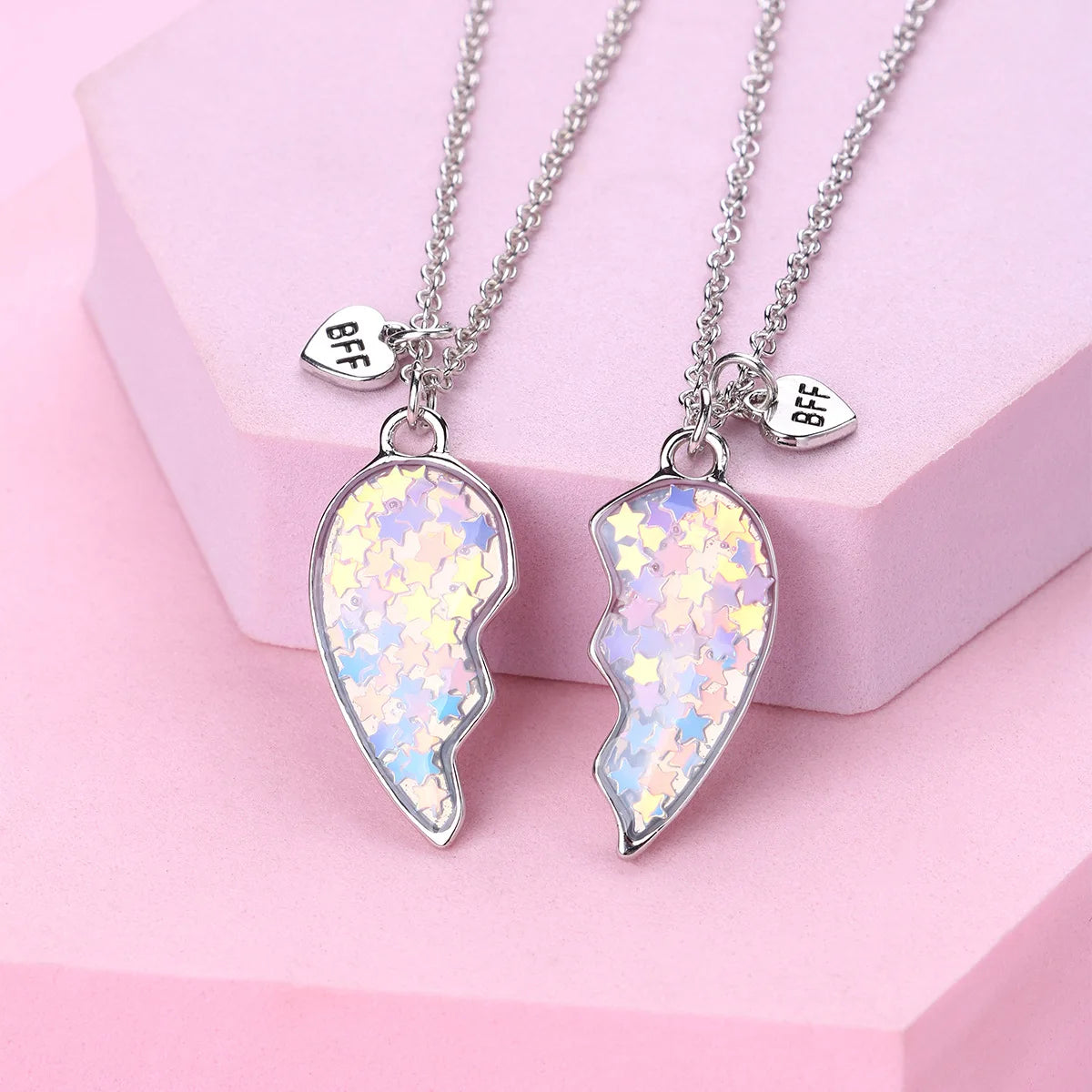 Fashion 2 Pcs/set Macaron Colors Heart-Shaped Sequin Oil Drop Magnetic BFF Necklace Couple Friendship Best Friend Gift