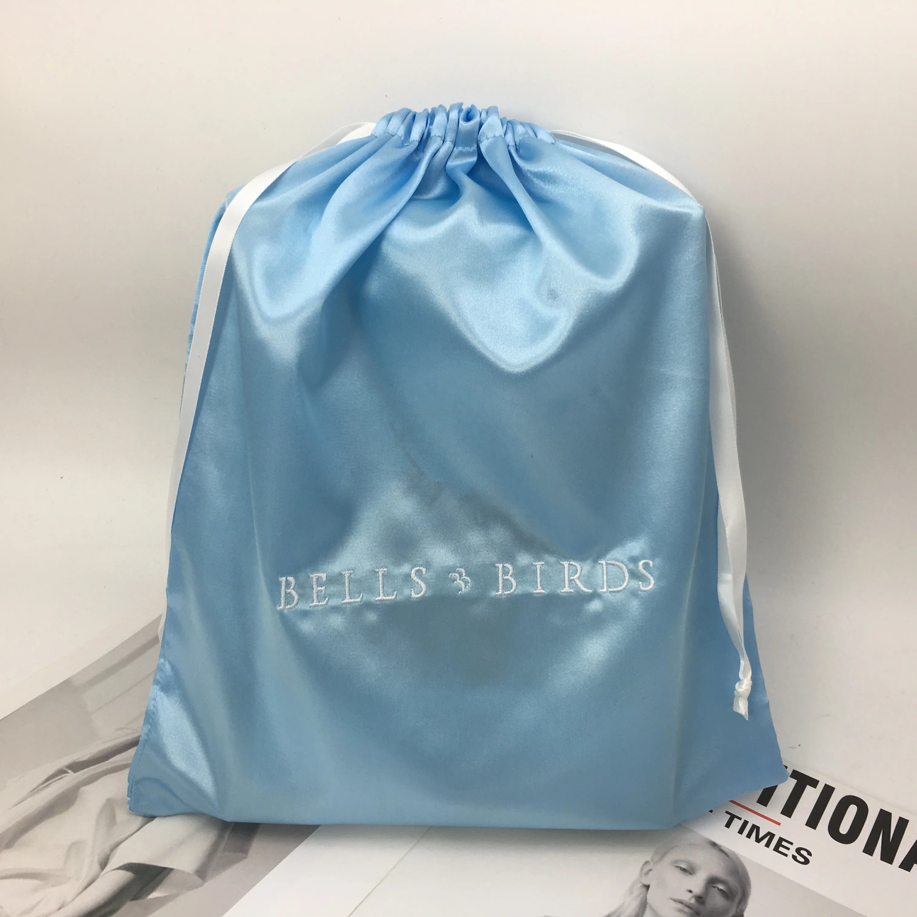 High Quality Soft Satin Fabric Drawstring Dust Packaging Bag for Clothes Shoe Book