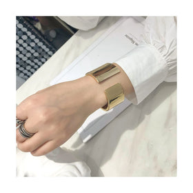 Unisex Popular Asymmetric Wide Edge Bracelet Exaggerated Cold Mirror Open Gold Plated for Wedding or Party Geometric Design