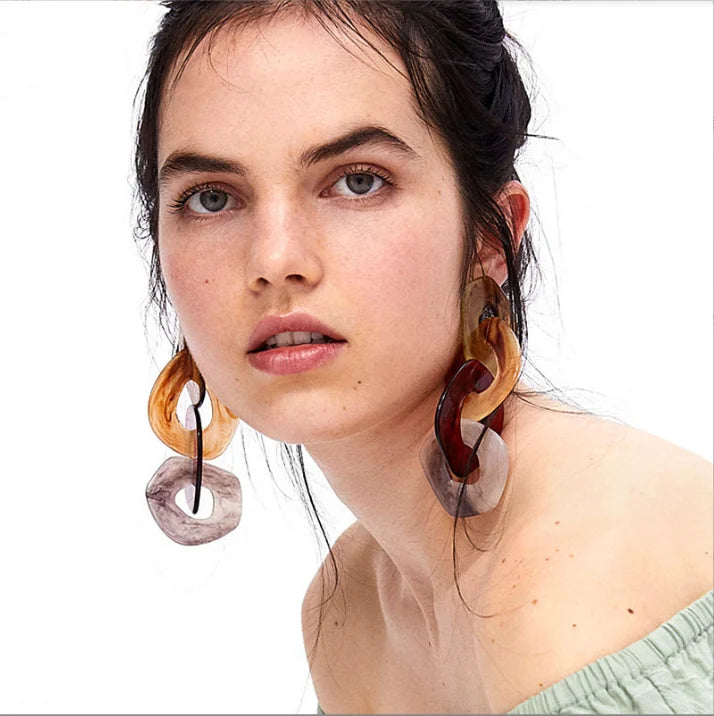 Trendy Statement Resin Big Circle Pendant Earring 8 Color Acrylic Chain Long Drop Alloy Tassel Fashion Wedding Engagement Gift