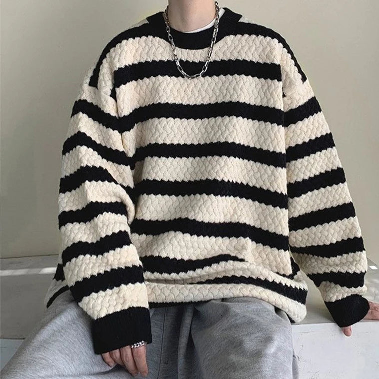 Factory Wholesale Fashion Bottom Sweater Male Autumn and Winter Lazy Style Loose Coat Ins Striped O-neck Knitted Sweater for Men