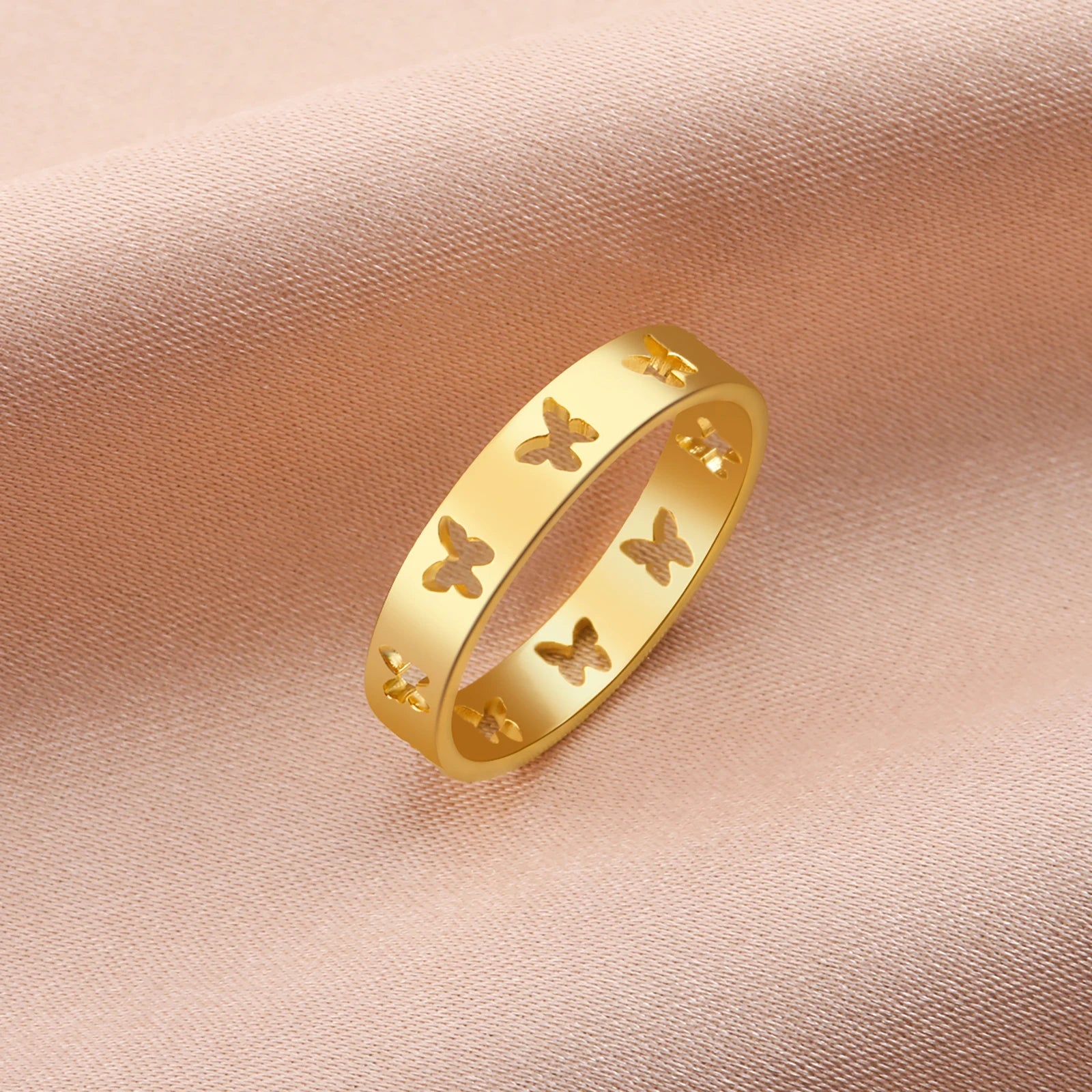 Myshape Hollow Butterfly Women Rings Stainless Steel Gold Color Animal Ring Wedding Band Trendy Jewelry Birthday Gift Wholesale