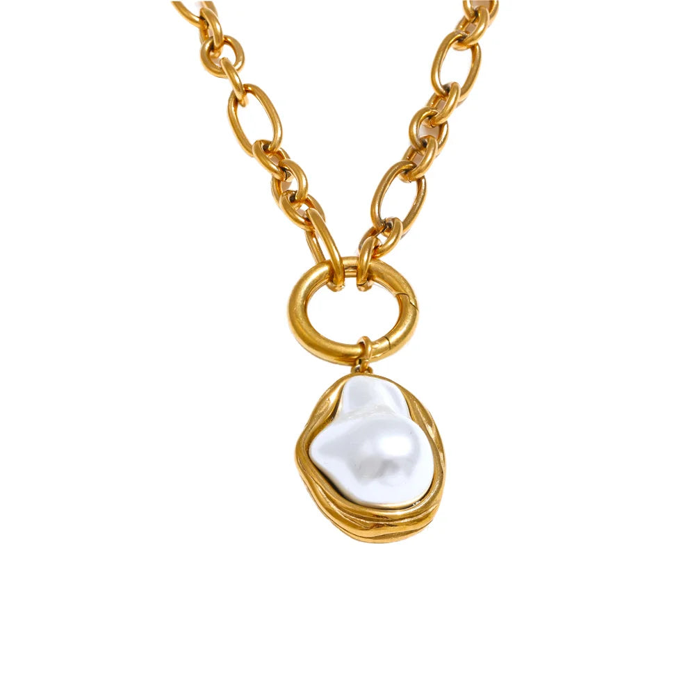 Niche Temperament Retro Necklace Stainless Steel Plated 18K Gold Shaped Baroque Imitation Pearl Pattern Necklace MegaBDM
