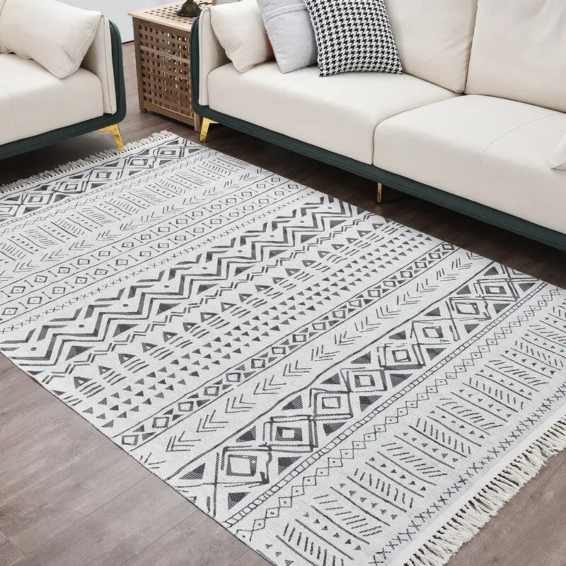 Hot Sale Simple Tassel Small Fresh Geometric Floor Mats Hand Woven Cotton Linen for Living Room Bedroom Bedside Carpets Rugs