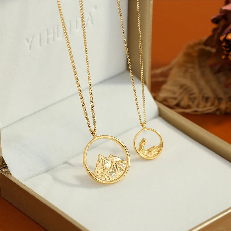Ins Hot Fashion 18K Gold Plated Stainless Steel Couple Mountain and Sea Promise Pendant Necklace Creative Trend Jewelry